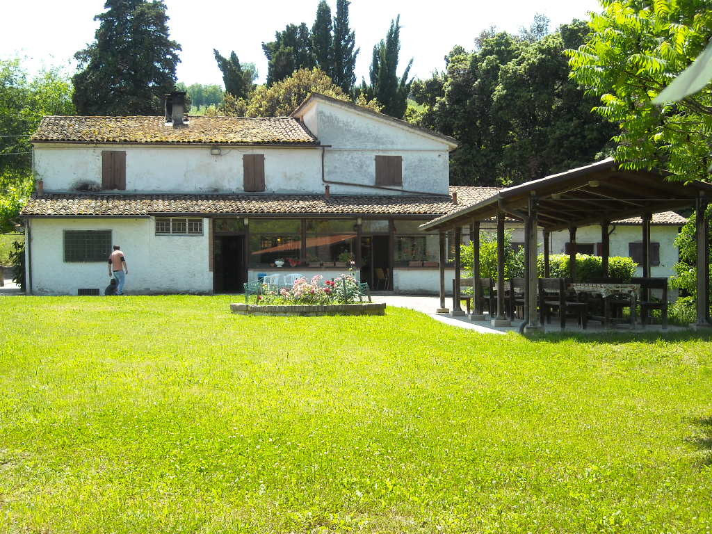 Villa I Raggi degustazione vino Predappio